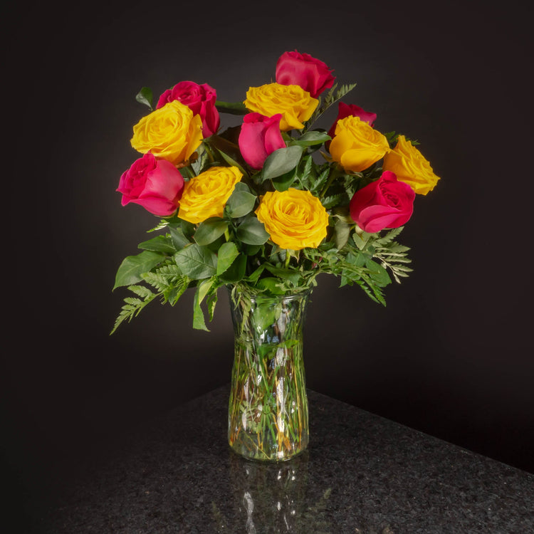  12 Roses / Vase / Basic